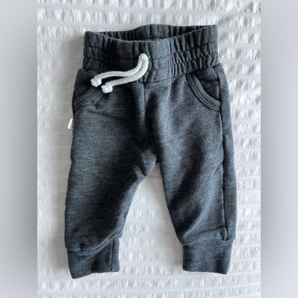 Childhoods Clothing infant jogger 6-12 mo - Picture 1 of 3